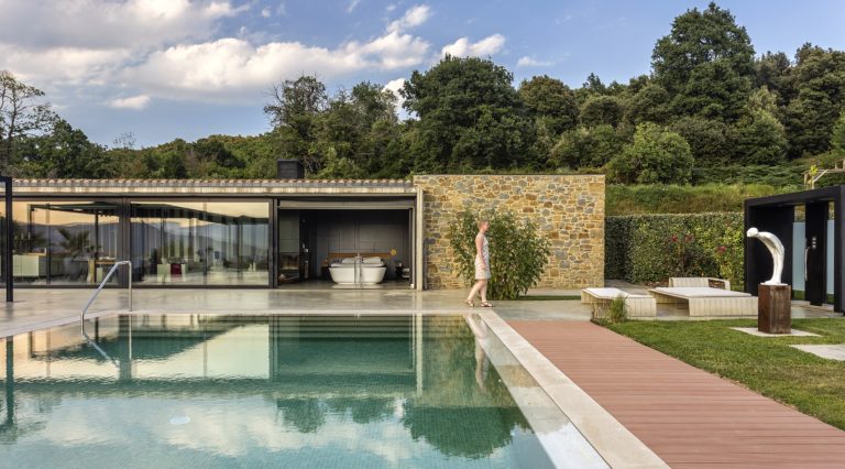 Luxury masia farmhouse in Girona Costa Brava. VelezCarrascoArquitecto